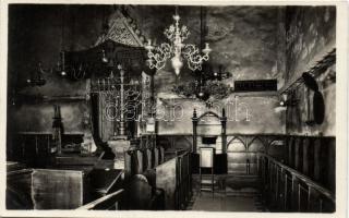 Praha, Old New Synagogue, interior