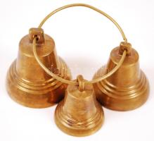3db, különböző méretű rézcsengő karikára fűzve /  Brass bells in various sizes