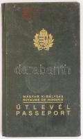 1937 Keményfedeles, fényképes útlevél, Magyar Királyság / 
Hungarian passport