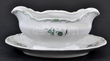 Kézzel festett, aranyozott, pajzspecséttel jelzett Zsolnay szószos tál /  Hand painted Zsolnay sauce bowl, 23x16x9cm