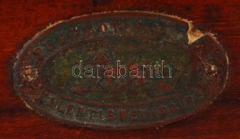 cca 1930 Peugeot Freres fa és fém kávédaráló (kis sérüléssel) / 
Peugeot Freres wood and metal coffe...