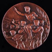 1948. "Londoni olimpikonok" Br emlékplakett (39,53mm) T:2,2-