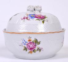 Apró virágokkal díszített rózsás jelzett Hollóházi porcelán bonbonier hibátlan állapotban m:14 cm, d:16 cm / Chinaware bonbonier in flawless condition