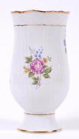 Apró virágokkal díszített, jelzett Hollóházi porcelán váza, m:18 cm / Chinaware vase in flawless condition