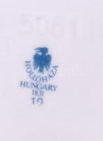 Apró virágokkal díszített, jelzett Hollóházi porcelán váza, m:18 cm / Chinaware vase in flawless con...