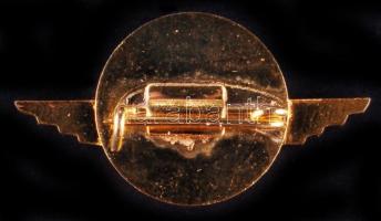 ~1980. "500 ezer kilométer balesetmentesen" felcsavarozható kitüntető jelvény T:2