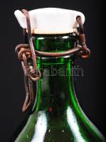 cca 1910 címeres Kristályvízes üveg 1,5L, zárható dugóval, hibátlan, m:29 cm