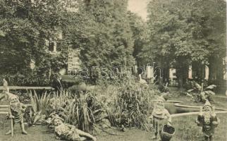 19 db régi városképeslap vegyes minőségben: USA (4), Törökország (3) Németország (1), Lengyelország ...