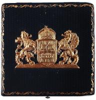 1928. "Budapest Sport Egyesület B.S.E. NŐI EGYES TENISZBAJNOKSÁG 1928." aranyozott Br emlé...