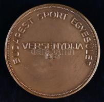 1937. "Budapest Sport Egyesület Versenydíja 1937." Br emlékérem (59mm) eredeti dísztokban ...