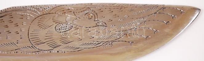 Nepáli harcos tőr, élezővel, gazdagon díszesített bőr-réz hüvelyben, gravírozott pengével h:34 cm