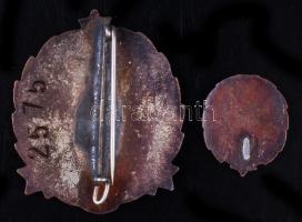 ~1960. Olajipari Törzsgárda zománcozott sorszámozott jelvény miniatűrrel dísztokban T:1,2