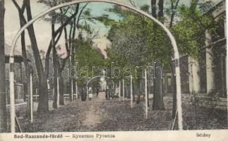 Rusandafürdő promenade