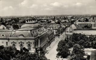 33 db modern, fekete-fehér magyar városképes lap a '60-as évekből / 33 modern, Hungarian black ...