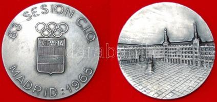 Olimpiai éremgyűjteméy/ Olympische Medaillensammlung:
Olympische Medaillen, umfangreiche Sammlung v...