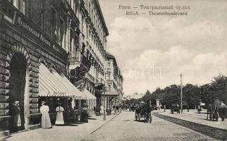 Riga Theatre boulevard, the music shop of P. Neldner