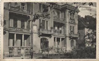 Budapest 9 db képeslap, benne egy modern