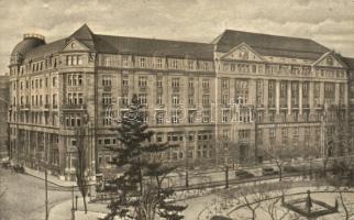 Budapest 9 db képeslap, benne egy modern