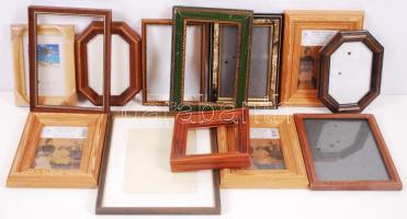 13db, részben üvegezett, kisméretű képkeret, többsége új állapotú /  Small size picture frames, mostly in new condition, 11,5x15,5-19,5x25cm