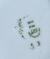 3db bögre, illetve csupor, közte 2db jelzett Zsolnay /
3 vintage mugs, 9-10cm