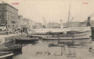 Fiume, port (small tear)