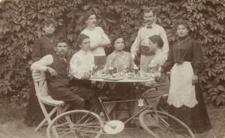 Group photo with bicycle (fl)