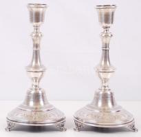 1872-1922 Ezüst (Ag) szombati gyertyatartópár 800-as tisztaságú bécsi "dianás" jelzéssel /  Silver Shabbat candlesticks with 800 fineness Viennese "Dianakopf" hallmark, 27cm, 489gr