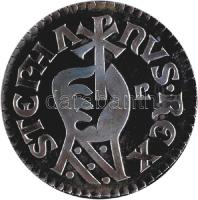 1988. "Emlékérem első királyunk Szent István halálának 950. évfordulójára a Szent Jobb országjárásának emlékére 1038-1988" patinázott Ag érem dísztokban, tanúsítvánnyal. Szign.: Papp László (28.56g/0.935/47mm) T:PP csak 1200db! Hungary 1988. "950th Anniversary of the death of Saint Stephen" Ag commemorative medallion in original case, with certificate. Sign: László Papp (28.56g/0.935/47mm) C:PP only 1200 examples!