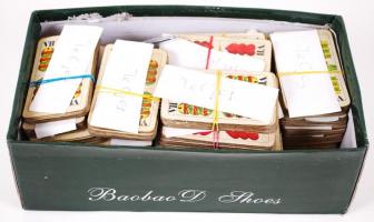 34 pakli magyar kártya