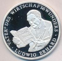 Németország 1993. "Német Szövetségi Köztársaság 50 éve - Ludwig Erhard 1897-1977" Ag emlék...