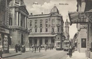 Pécs, Király utca, villamosok, templom