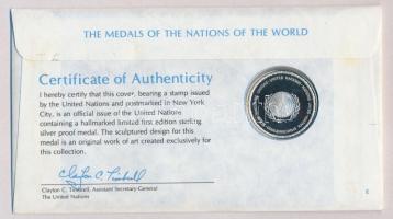 ENSZ 1982. "A Világ nemzeteinek emlékérmei - Irán" Ag emlékérem (15g/0.925/32mm) megcímzet...