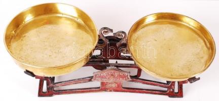 Cca 1930 Kobus háztartási mérleg, réz serpenyőkkel, h:37 cm, m:16 cm