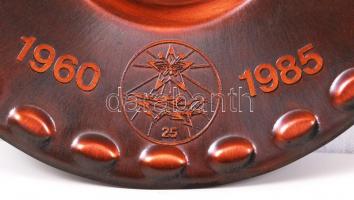 Magyar Néphadsereg 1960-1985 réz dísztál, d:20 cm