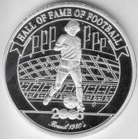 Uganda 2006. 2000Sh Ag "A labdarúgás halhatatlanjainak csarnoka - Brazília 1980-as évek" T...