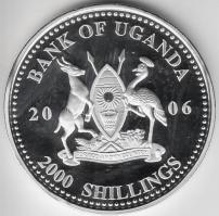 Uganda 2006. 2000Sh Ag "A labdarúgás halhatatlanjainak csarnoka - Anglia 1960-as évek" T:PP tanúsítvánnyal Uganda 2006. 2000 Shilling Ag "Hall of Fame of football - England 1960s" C:PP