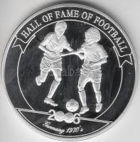 Uganda 2006. 2000Sh Ag "A labdarúgás halhatatlanjainak csarnoka - Németország 1970-es évek&quot...