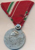 1915. "A krasniki diadalmas csatában az oroszoktól elvett ágyúból verette az Auguszta-Alap&quot...