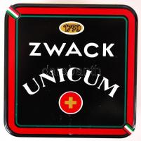 4x50ml-es Zwack Unicum díszdobozban