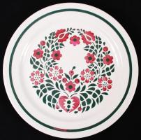 7 db Kézzel festett, Gránit jelzésű, mázas tányér, 4x d:19cm, 3x d:24cm