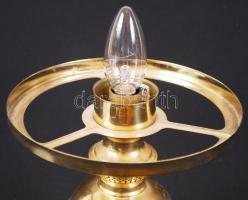 Petróleumlámpa formájú, modern, elektromos éjjeli lámpa rézből, virágokkal díszített, tejüveg buráva...