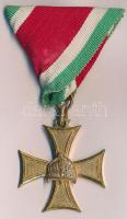 1929. "III. osztályú Tiszti Szolgálati Jel" aranyozott Br kitüntetés mellszalaggal T:2 Hungary 1929. "Officers Long Service Cross III class" gold plated Br decoration with ribbon C:XF