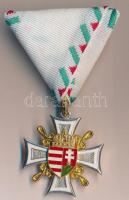 1992. "A Tiszti Szolgálati Jel III. fokozata" zománcozott, aranyozott, ezüstözött tombak kitüntetés mellszalagon T:1- Hungary 1992."Officers Long Service Decoration, III class" enamelled, gold and silver plated tombac decoration with ribbon C:AU