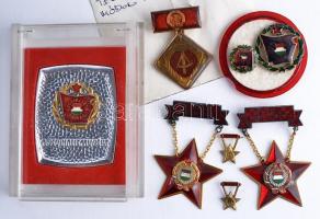 Szocialista Brigád jelvények (2db) + "A Szocializmusért" kitüntetés plasztiktokban + NDK kitüntetés hátlapon felirattal: Az, hogy szocialista módon éljünk, megköveteli, hogy szocialista módon dolgozzunk" T:1,2 + ~1980. 2db Kiváló Dolgozó kitüntetés miniatűrrel T:2