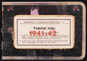 1941-42 Budapesti Korcsolyázó Egylet fényképes tagsági-jegy, 12,5×8,8cm