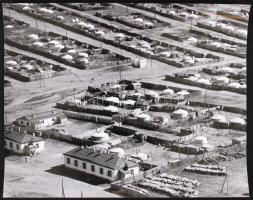 cca 1970 Ismeretlen alkotó: Mongol falu, 30x24cm