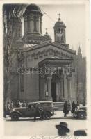 Bucharest church, automobile, photo