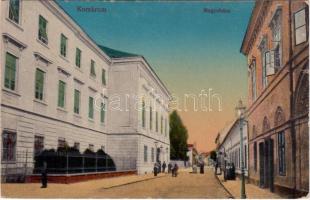 Komárom county hall