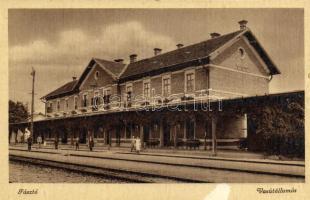 Pásztó, Vasútállomás