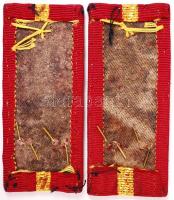 Egy pár postás vállap kürt-villám jelvénnyel / 
Postmen's epaulets